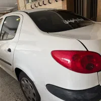 206 صندوقدار کم کار 96