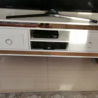 کنسول و میز تلویزیون