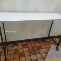میز سفارشی و نو