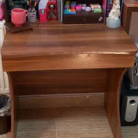 میز تحریر|میز تحریر و کامپیوتر|اسلام‌شهر, شهرک واوان|دیوار