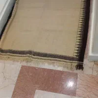 زیر انداز دست بافت ۱۴۰×۱۰۵و رومیزی ابعاد 9۰×۵۰|گلیم، جاجیم، گبه|تهران, نیروی هوایی (پیروزی)|دیوار