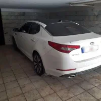 کیا اپتیما ۲۰۱۲ سفید صدف