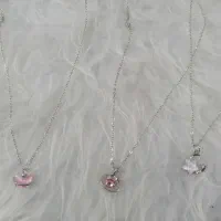 گردنبند و دستبند بدل