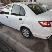 ساینا مدل۹۹ سفید بدون رنگ دارای مانیتور تک برگ سند|خودرو سواری و وانت|تبریز, |دیوار