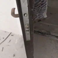 نصب دربهای چوبی وریگلاژدرب ضدسرقت وضدحریق|خدمات پیشه و مهارت|زنجان, |دیوار