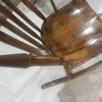 صندلی راک قهوه ای رنگ