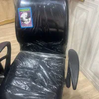 صندلی چرخ دار در حد نو