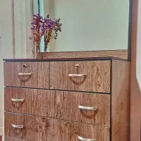 دراور با آینه