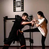 آموزش دفاع شخصی برای بانوان