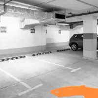 رنگ آمیزی و نقاشی پارکینگ و راه پله