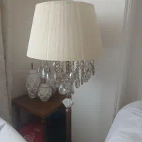 اباژور ایستاده
