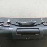 کیف خلبانی چرخ دار چرم|کیف، کفش، کمربند|اندیشه, اندیشه فاز ۴|دیوار