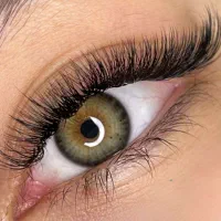 اموزش کاشت مژه فقط ۳ میلیون متریال از اموزشگاه