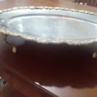 میوه خوری پایه دار برنجی