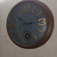 ساعت دیواری