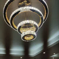 تولیدوفروش انواع لوسترهای مدرن و نئوکلاسیک