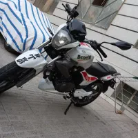 بنلی ۱۵۰ مدل ۱۴۰۰