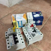 لامپ فتوسل و فیوز برق ۱۶آمپر و ۳۲آمپر