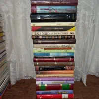 ۱۷۰ جلد کتاب تاریخی و رمان و ادبی