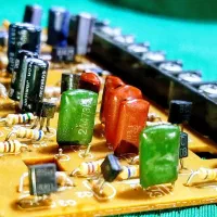 تعمیرات لوازم خانگی و تعمیرات لوازم برقی