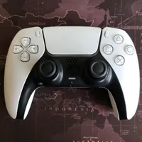 دسته در حد نو PS5