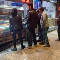 سالن دار، منقل دار، قلیان زن، ظرف شور