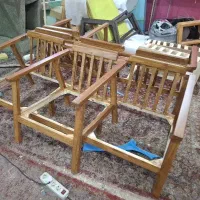 نجار ماهر جهت مبل