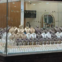 مانکن طلا و جواهر