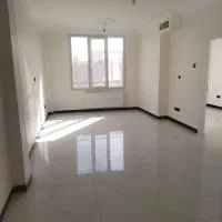 75 متر دوخوابه / اداری / تهرانپارس/ رشید