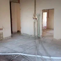 شاگرد جهت برقکاری ساختمان