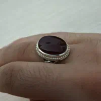 عقیق یمن جگری اصل            با انگشتر رکاب دستی