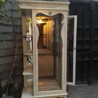 بوفه سفید سالم و تمیز