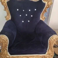 مبل سلطنتی و میز عسلی