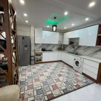 واحد ۱۰۰متری لوکس /خوش نقشه / فول امکانات /دو خواب