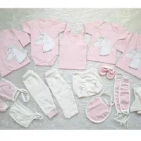 مقداری لباس نوزادی دخترونه تا یک سالگی