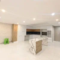 فروش-واحد-195-متری-3-خواب-مستر-بر-خیابان-اصلی