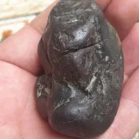 مشکوک به شهاب سنگ وتزینی کلکسیونی|کلکسیون اشیاء عتیقه|قم, عشقعلی|دیوار