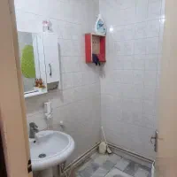 واحد ۸۰ متری  دنج و حیاط دار در مرکز شهر قزوین|فروش آپارتمان|قزوین, |دیوار