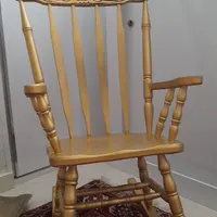 صندلی راک چوبی