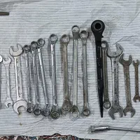 سوهان، اچار داربست و ابزارالات امریکایی، المانی و.|ابزارآلات|اصفهان, هفتون|دیوار