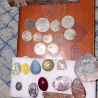 تعدادی وسایل کلکسیونی