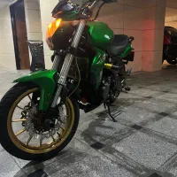 بنلی ۳۰۰