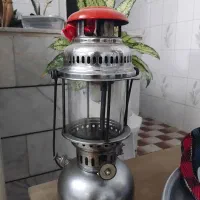 چراغ نفتی قدیمی