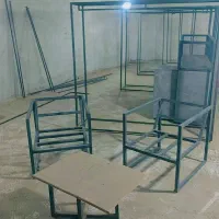 ست مبل اداری فلزی سبک دو مبل تکنفره ومیز جلو مبلی