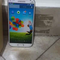 سلام یک عدد گوشی سامسونگ s4. و یک عدد تبلت tab3