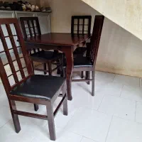 میز نهار خوری ۴ نفره