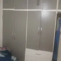 دوخواب تمیز چسبیده به بانکها و سه راه باهنر و فلکه