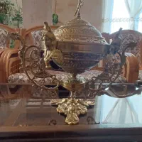 آجیل خوری برنز