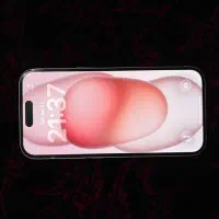 ایفون ۱۵ نرمال صورتی در حد اکبند