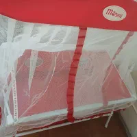 گهواره کودک مانلی